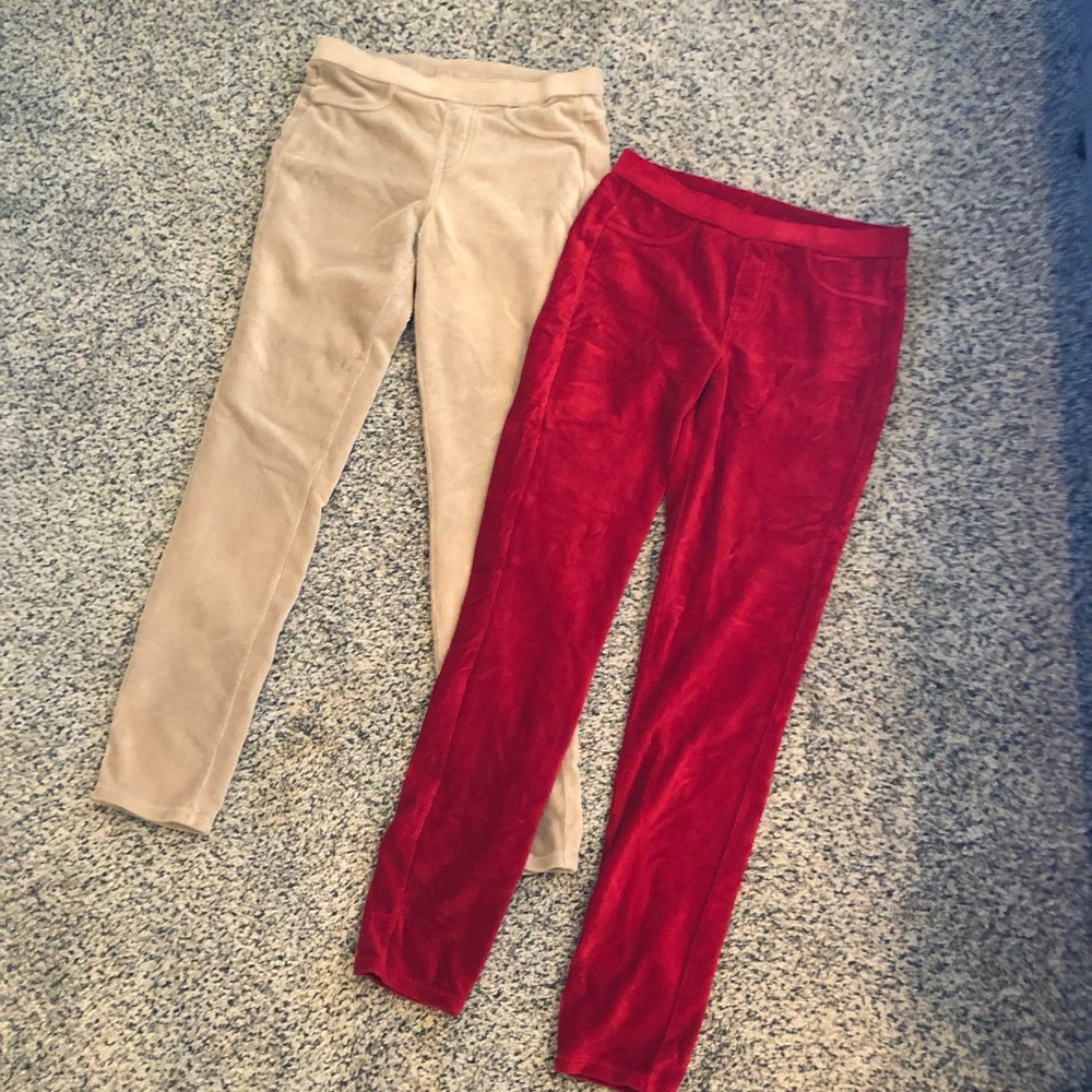 Uniqlo Stretch Corduroy Jegging, 2 pair. Size Small.